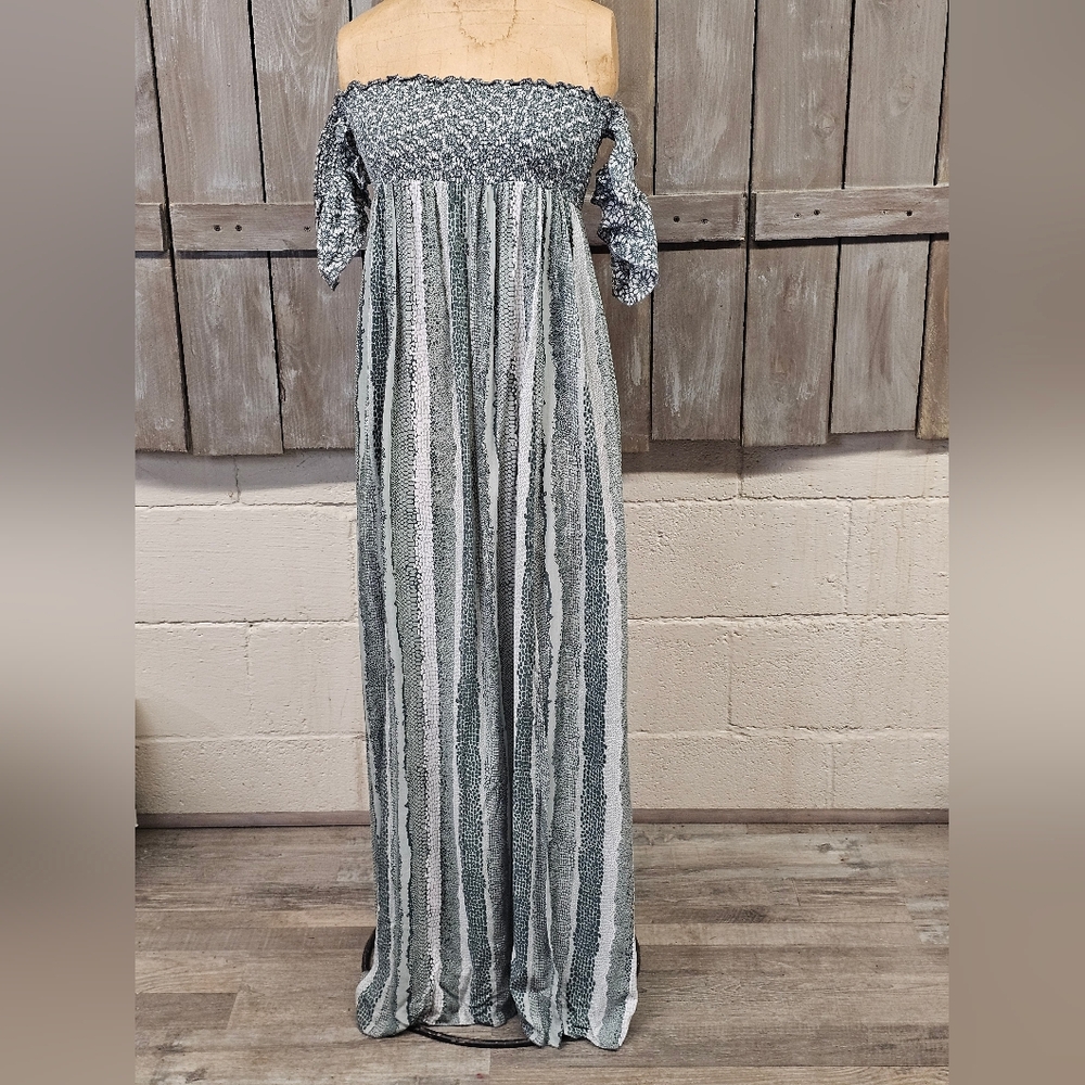 Women's KHUSH‎ Off-Shoulder Maxi Dress Size L Snakeskin And Floral Resort Attire